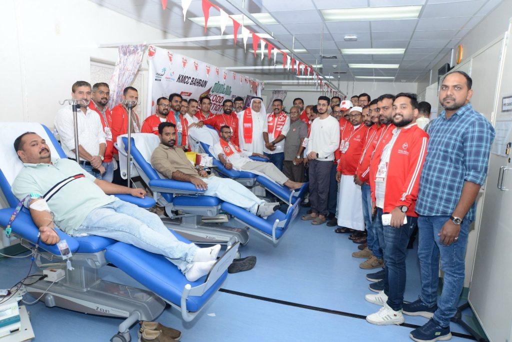 ബഹ്റൈൻ ദേശീയ ദിനാഘോഷം :ചരിത്രമായി കെ.എം.സി.സി മെഗാ രക്തദാന ക്യാമ്പ്