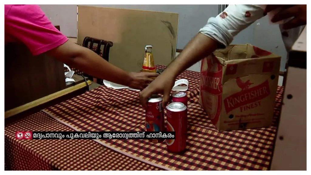 പുതുവത്സരാഘോഷം: നാളെ ബാറുകളുടെ പ്രവർത്തന സമയത്തിൽ മാറ്റം വരുത്തി സർക്കാർ ഉത്തരവ്; ബാറുകൾ രാത്രി 12 വരെ തുറക്കും