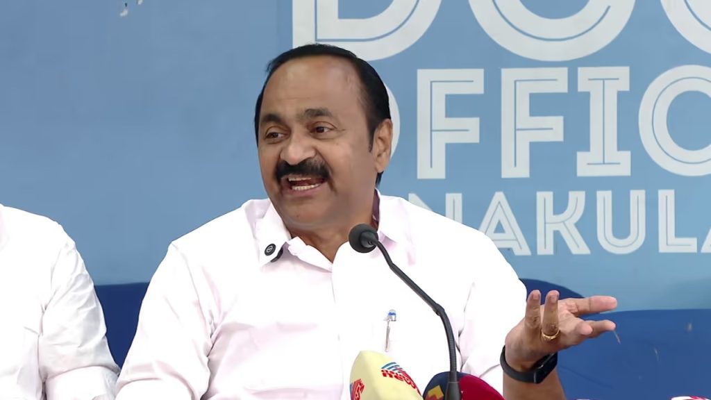 ‘പാരഡി ഗാനത്തിന്റെ പേരിൽ കേസ് എടുത്തത് കേട്ടുകേൾവിയില്ലാത്തത്, ആവിഷ്കാര സ്വാതന്ത്ര്യത്തിന് മേലുള്ള കയ്യേറ്റം’: വി ഡി സതീശൻ