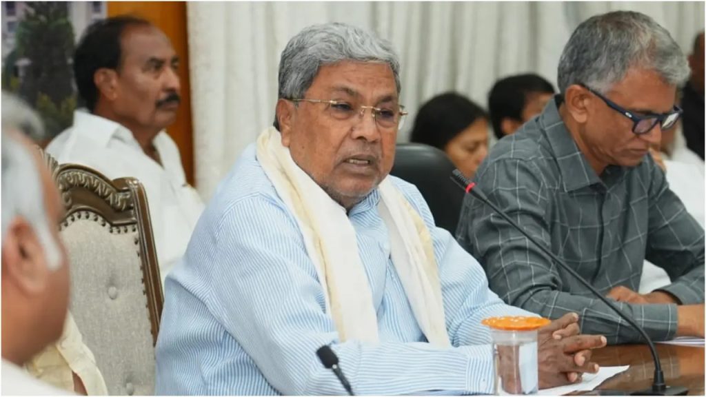 സ്ത്രീകള്ക്കുള്ള ‘ശക്തി’ കെഎസ്ആർടിസിയുടെ ശക്തി ചോർത്തിയെന്ന് പ്രതിപക്ഷം; സിദ്ധരാമയ്യ സർക്കാർ കുടിശ്ശിക വരുത്തിയത് 4000 കോടി