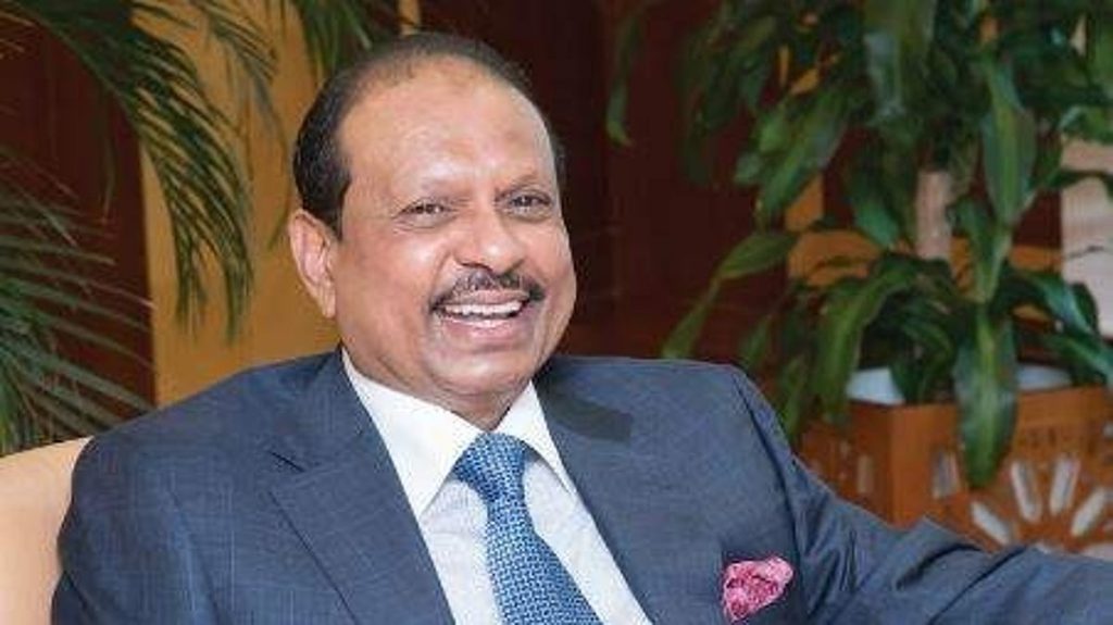 അനാവശ്യമായ ഗോസിപ്പുകള് ചെയ്യരുത്; തരൂരിനെ സിപിഎമ്മിലെത്തിക്കാന് ശ്രമം നടത്തിയിട്ടില്ല; എംഎ യൂസഫലി