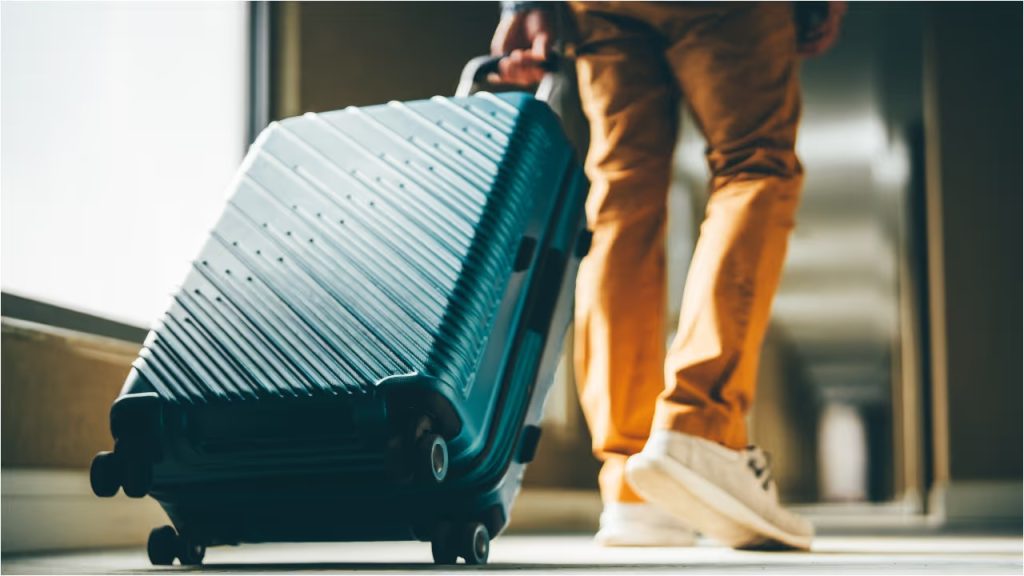 വൻ തിരിച്ചടി, 55 ശതമാനം സ്വദേശിവത്കരണ നിയമം സൗദി അറേബ്യയിൽ ഇന്ന് മുതൽ പ്രാബല്യത്തിൽ, പ്രവാസി ദന്തഡോക്ടർമാർക്ക് ബാധകം