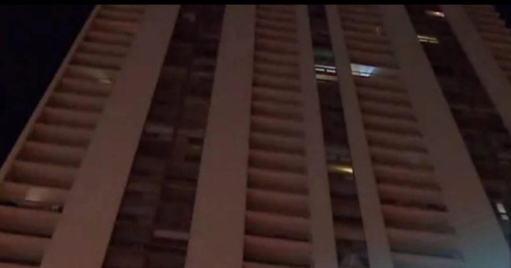 കെട്ടിടത്തില്നിന്ന് വീണു മരിച്ചു