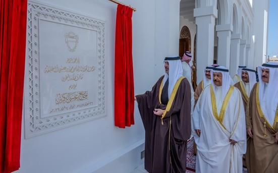 പുതുക്കിപ്പണിത ഈസ അല് കബീര് മസ്ജിദ് ഉദ്ഘാടനം ചെയ്തു