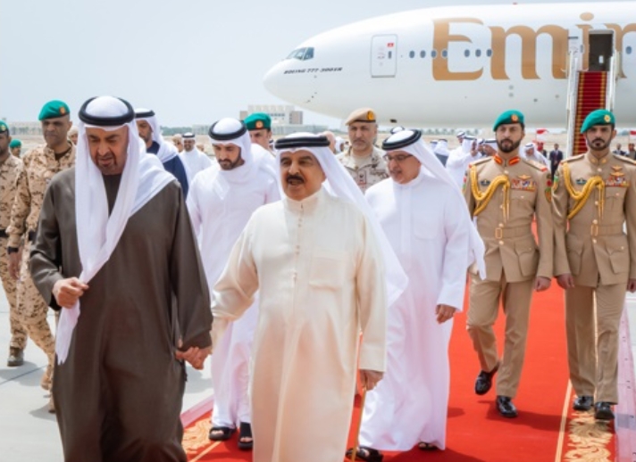 യു.എ.ഇ. പ്രസിഡന്റ് ബഹ്റൈന് സന്ദര്ശിച്ചു