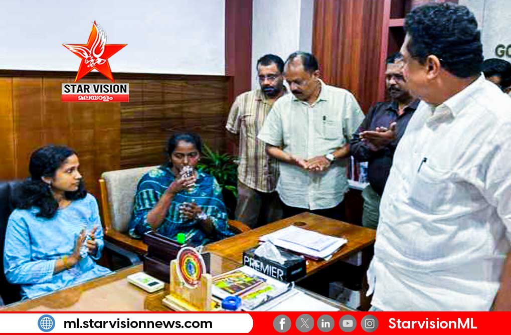 മന്ത്രിയുമായുള്ള ചര്ച്ച വിജയം; സമരം അവസാനിപ്പിച്ച് LPST റാങ്ക് ഹോള്ഡേഴ്സ്