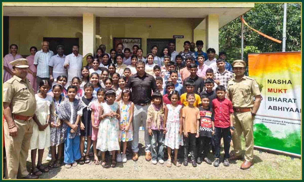 സ്കൂൾ വിദ്യാർത്ഥികളെഅണിനിരത്തി, ലഹരിവിരുദ്ധ പ്രചരണം; വേറിട്ട ബോധവത്കരണം ഒരുക്കി,കൊച്ചിൻ കസ്റ്റംസ്