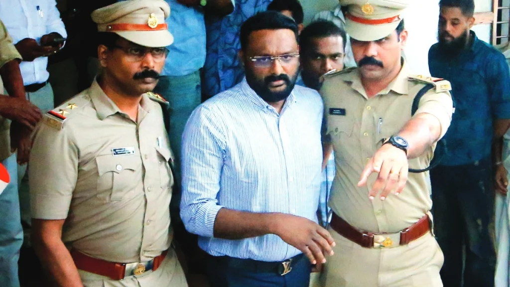 പ്രോസിക്യൂഷന് തിരിച്ചടി; അനധികൃത മദ്യക്കേസിൽ ആന്റോ അഗസ്റ്റിന് ജാമ്യം